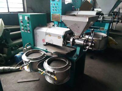 70型-龍巖啟航家用小型榨油機推進了技術(shù)的發(fā)展 _供應(yīng)信息_商機_中國食品機械設(shè)備網(wǎng)